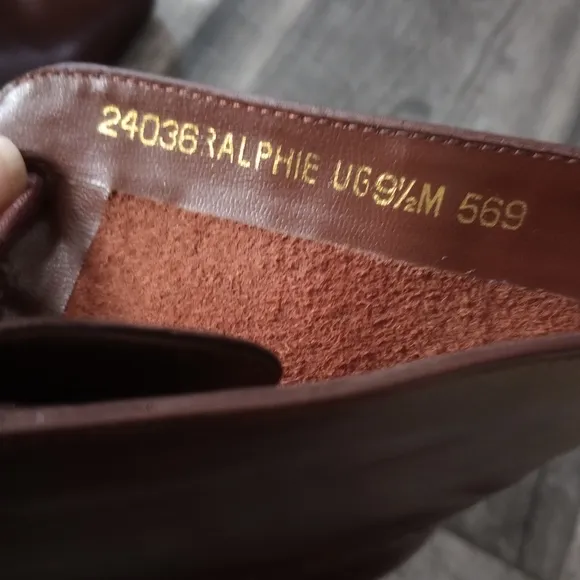 Apostrophe NWT &quot;'Ralphie&quot; Vintage &quot;80's Brown Leather Granny Boots
