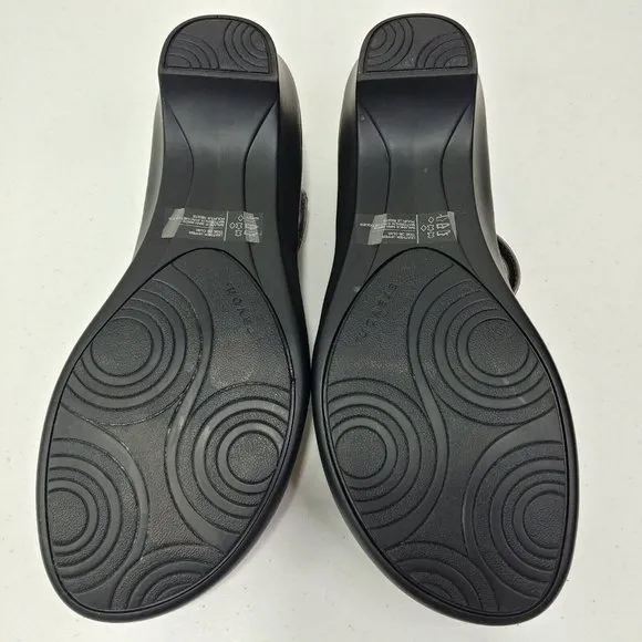 ARAVON Maya Leather Mary Jane Pumps Clogs Excellent Condition Women's Si…