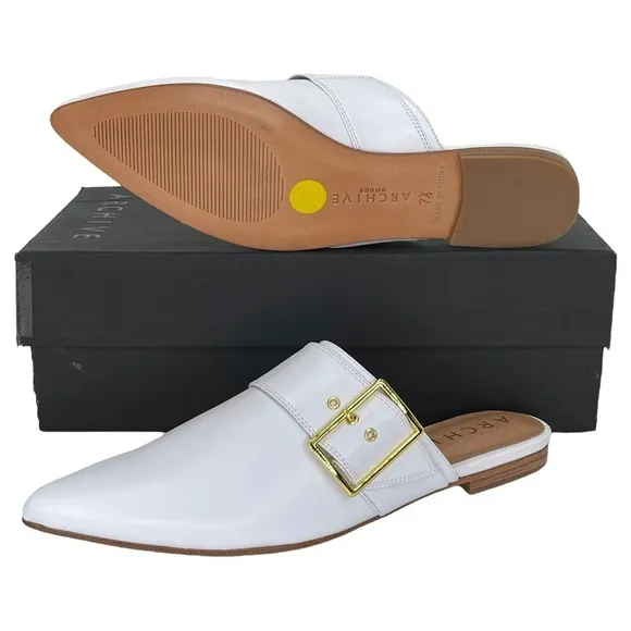 Archive Womens Flat Mules 7.5M White Leather Slip On