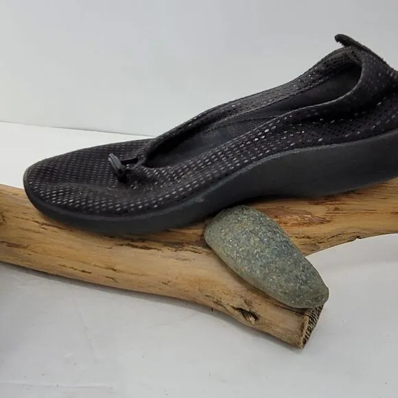 Arcopedico L14 black diamond slip ons