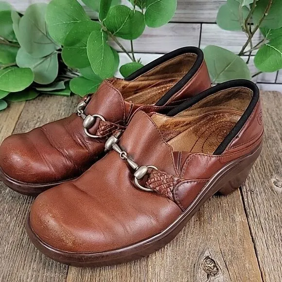 Ariat Del Mar brown leather clogs Size 6.5