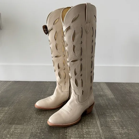 ARIAT Saylor StretchFit Western Boot in Blanco