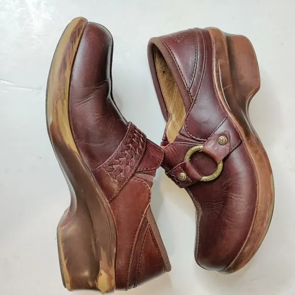 Ariat Shasta Brown Leather Slip On Harness Clogs Size 8.5