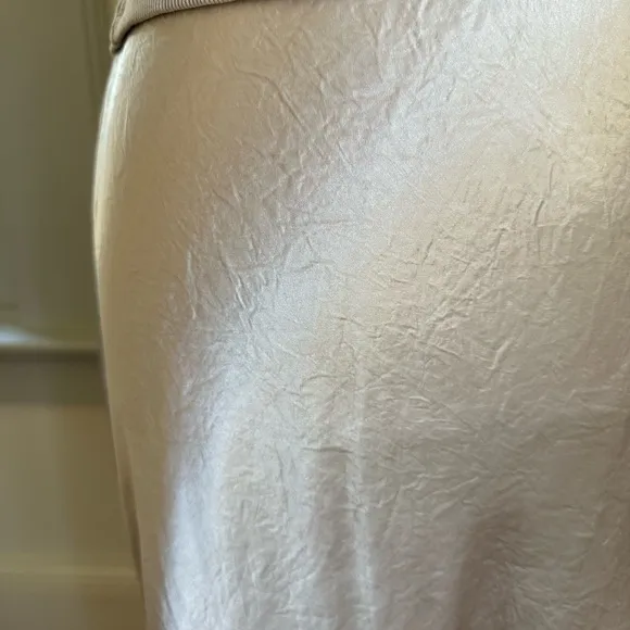 Aritzia Babaton Silky Blush Slip Skirt size 6