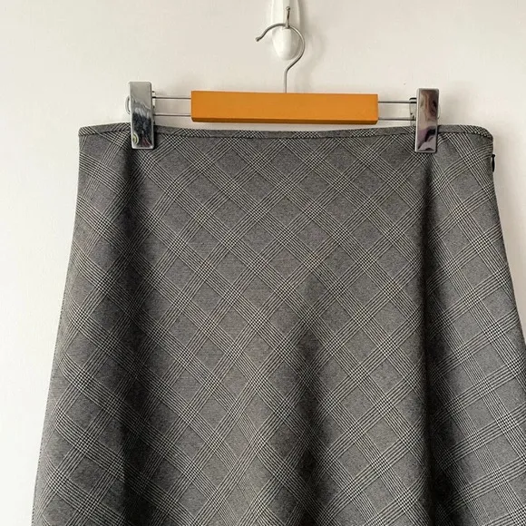 Aritzia Wilfred Devotion Twill Maxi Slip Skirt Lyle White/Black Check Size 10