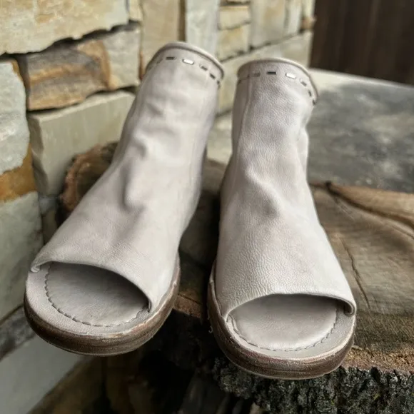 A.S.98 Ritchie women’s Ivory leather Modern Open-Toe Mules NWOBSz-38(7-1/2-8)  K