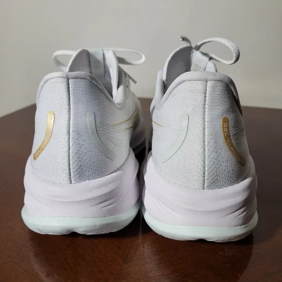 Asics Gel-Cumulus Womens 8 Shoes Road Running Trainer Support Mint and Gold