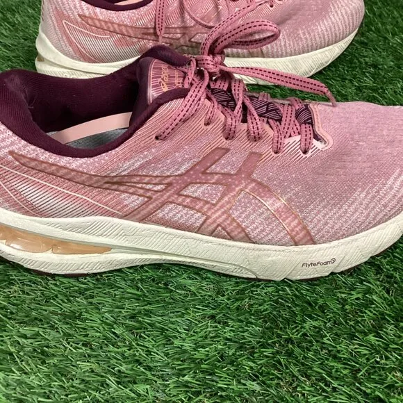 Asics GT-2000 Pink Running Shoes 11