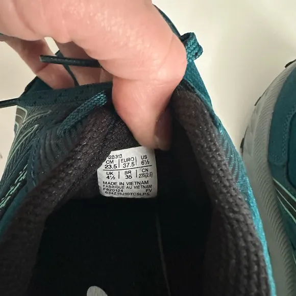 ASICS Ortholite Teal Running Shoes New W/O box