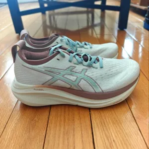 Asics Womens Gel Nimbus 27 1012B825 Beige Running Shoes Sneakers Size 9