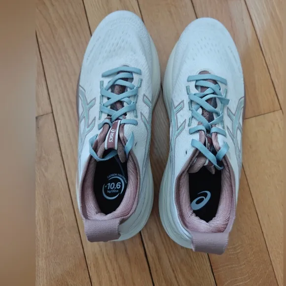 Asics Womens Gel Nimbus 27 1012B825 Beige Running Shoes Sneakers Size 9