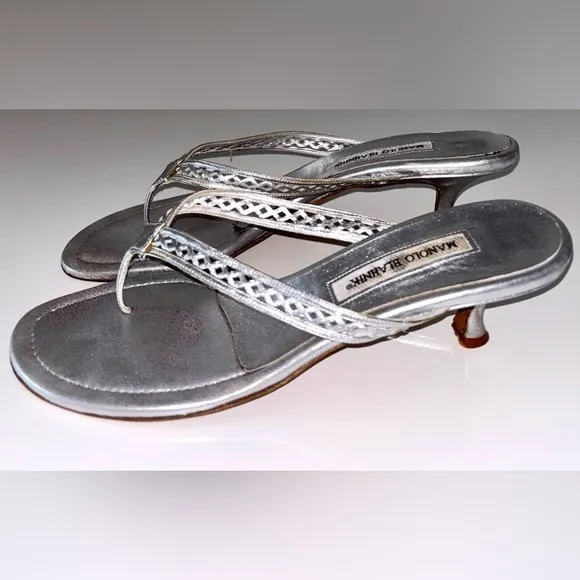 Authentic Manolo Blahnik kitten heels