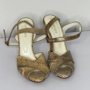 Authentic Yves Saint Laurent Rive Gauche Snakeskin Slingback Heels Size 38/9.5