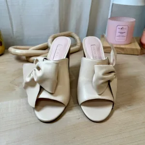 Avec Les Filles Beige Mules Size 6M‎