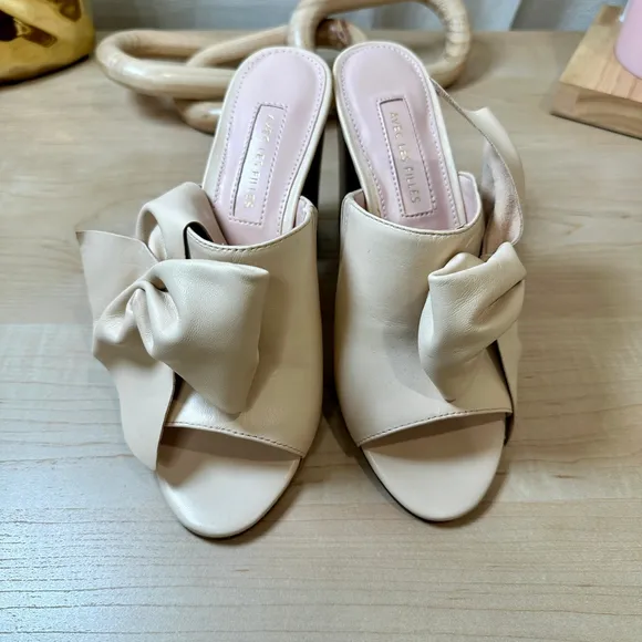 Avec Les Filles Beige Mules Size 6M‎