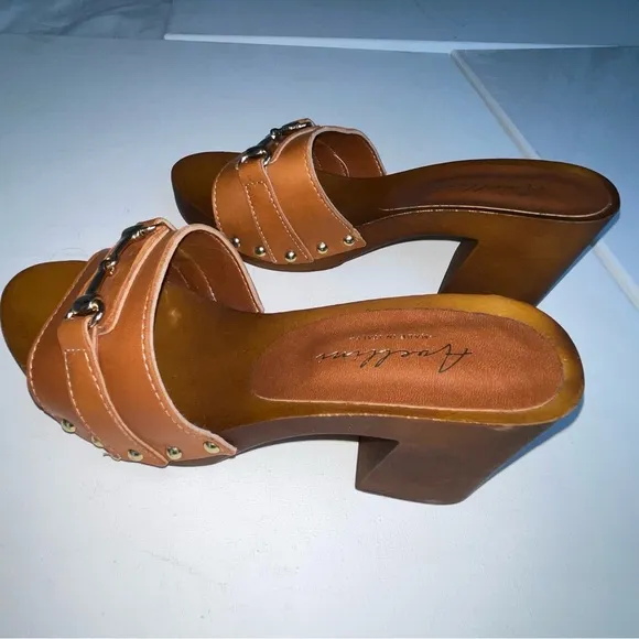 Avellini Wooden&amp; Leather Heels Made In Italy Women's Tan Mules
