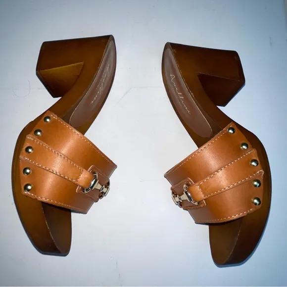 Avellini Wooden&amp; Leather Heels Made In Italy Women's Tan Mules