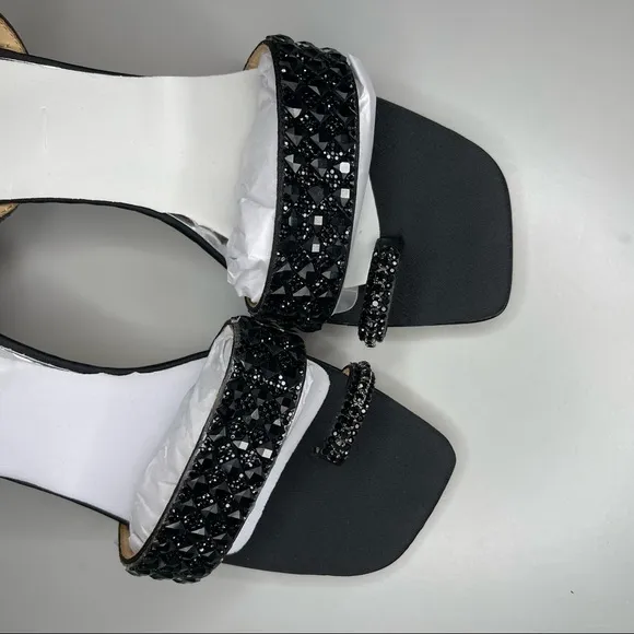 Badgley Mischka Beatrice Toe Loop Rhinestone Black Heels