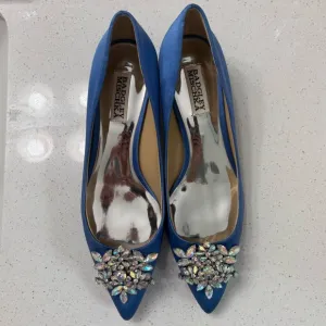 Badgley Mischka blue kitten heels