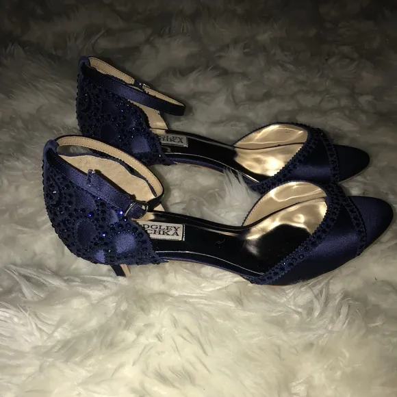 Badgley Mischka Blue Satin Crystal d’Orsay Kitten Heels size 7.5