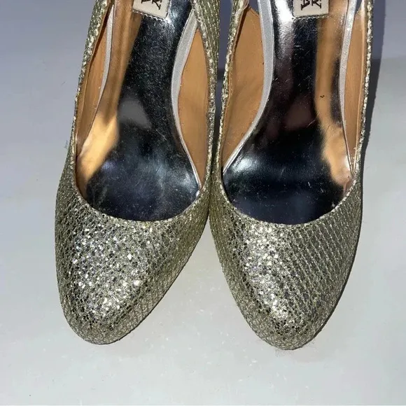 Badgley Mischka Kiss Kiss Gold Metallic Slingback Heels Size 7.5