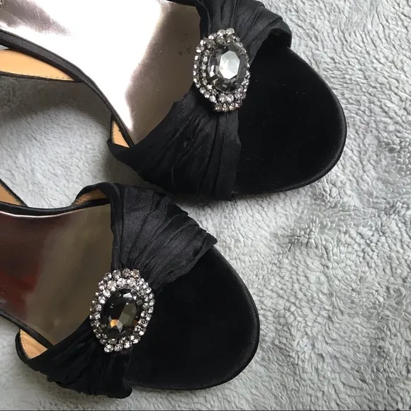 Badgley Mischka Raveen Black Satin Rhinestone Slingback Heels Prom Wedding Sz 6