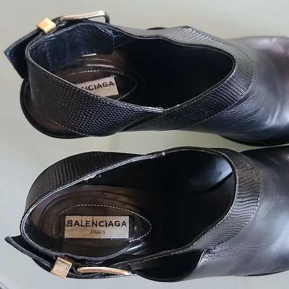 Balenciaga Leather Slingback Perp Toe Heels