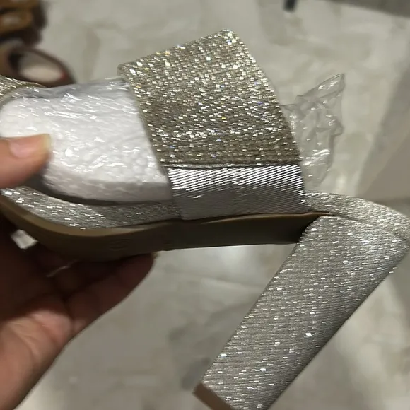Bamboo Women’s New Never Been Worn Rhinestoned Heels. Size 9-10