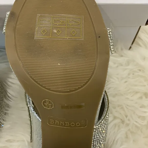 Bamboo Women’s New Never Been Worn Rhinestoned Heels. Size 9-10