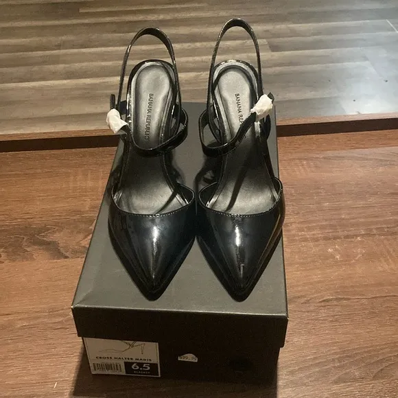 BANANA REPUBLIC Cross Halter Madis Black Patent 3-3/4” Slingback Heels Size 6.5