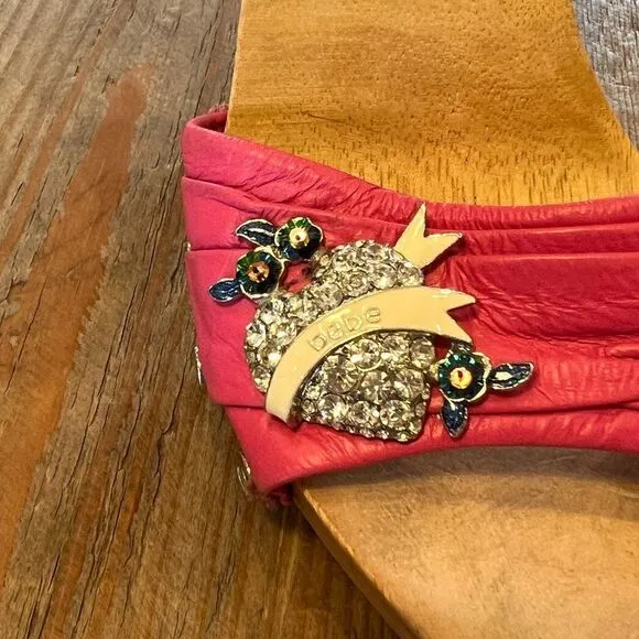 Bebe Barbie Vintage Pink Leather Heart Rhinestone Jeweled Wooden Mules Size 7.5