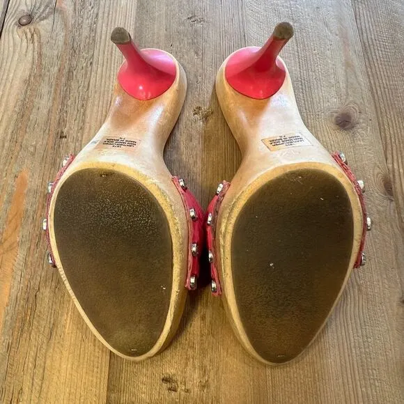 Bebe Barbie Vintage Pink Leather Heart Rhinestone Jeweled Wooden Mules Size 7.5