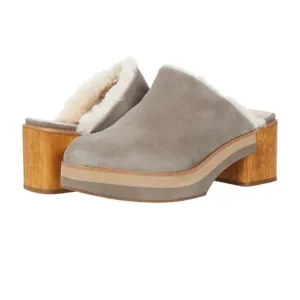 Bernardo Sky Clogs
