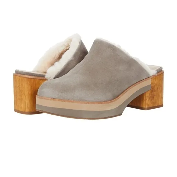 Bernardo Sky Clogs