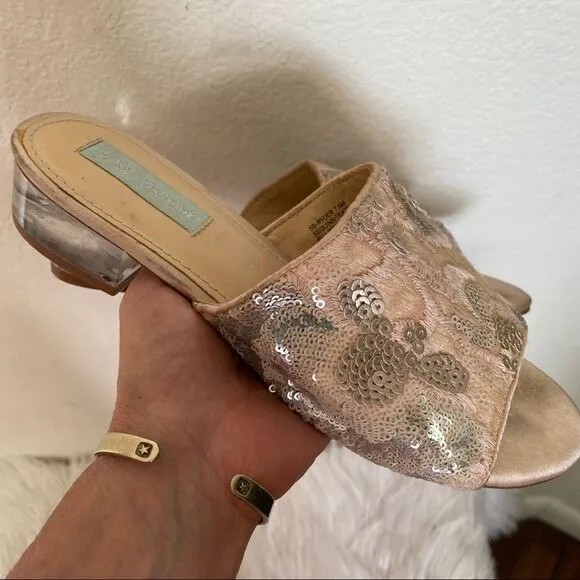 Betsy Johnson SR-Ryder blush sequins embroidered lucite block heel slides 7.5