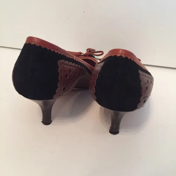 BETTYE MULLER SHOES PUMPS HEELS BROWN LEATHER BLACK SUEDE ITALY Size 36.5