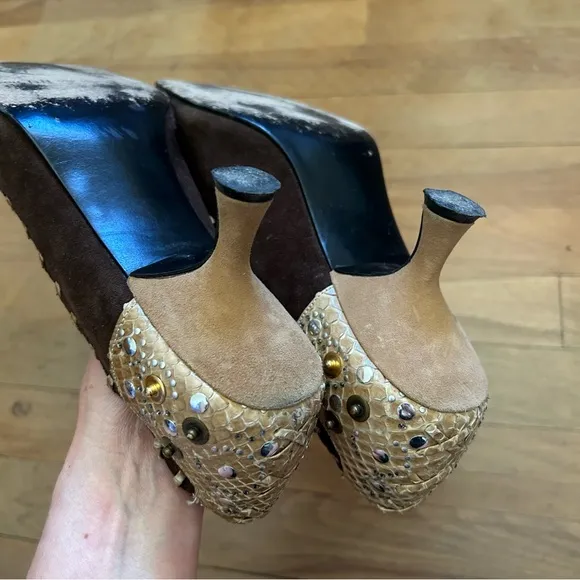 Beverly Feldman Brown Sequin Flower Kitten Heels