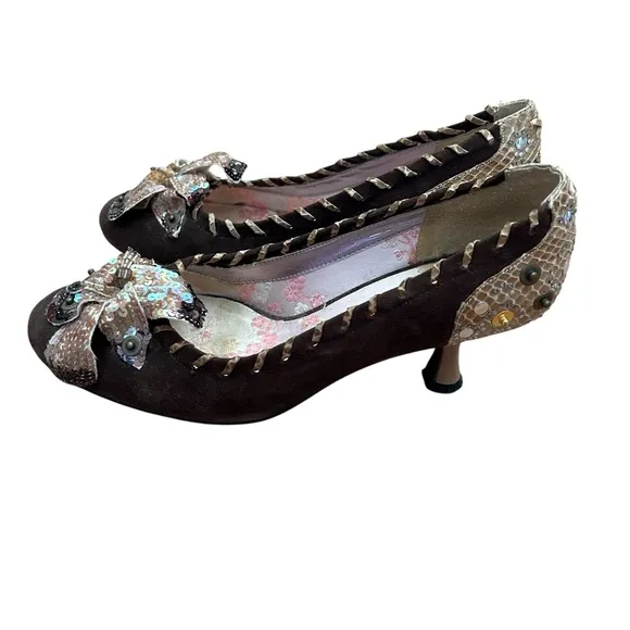 Beverly Feldman Brown Sequin Flower Kitten Heels