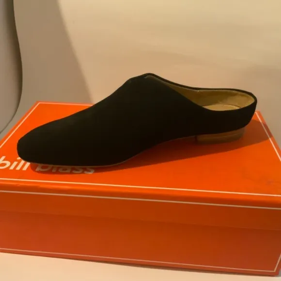 Bill Blass Landers Black Suede Leather Mules Flat