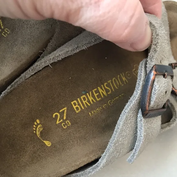 BIRKENSTOCK ARIZONA Kid’s Unisex Suede Clogs | 9