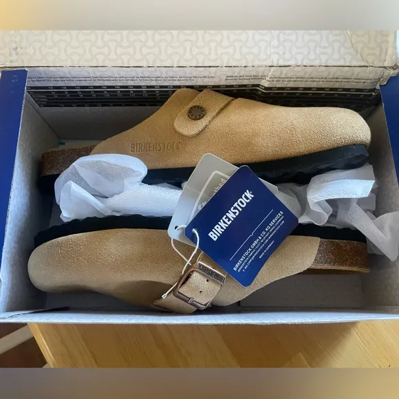 Birkenstock Beige Suede Boston clogs