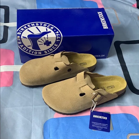Birkenstock Boston Cream Mules with Closed Toe Narrow