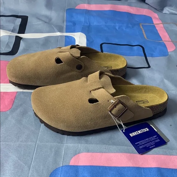 Birkenstock Boston Cream Mules with Closed Toe Narrow