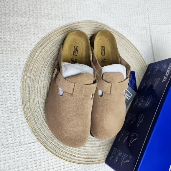 🎉🌹Birkenstock Boston latte cream suede mule clogs