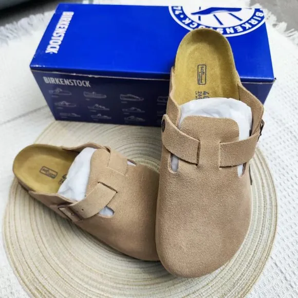 🎉🌹Birkenstock Boston latte cream suede mule clogs