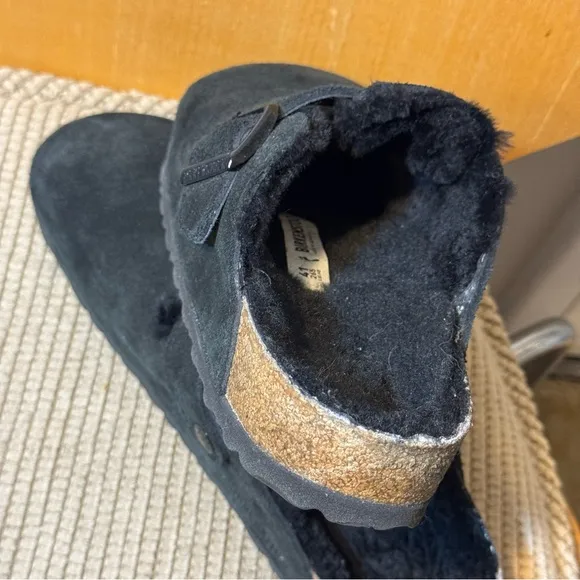 Birkenstock Boston Shearing Black Suede Slip-On Clogs