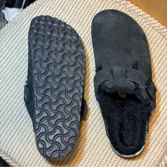 Birkenstock Boston Shearing Black Suede Slip-On Clogs