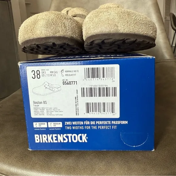 Birkenstock Boston soft footbed in taupe suede - Size 38 / 7-7.5 Regular/Wide