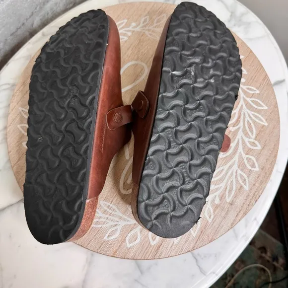 Birkenstock clogs,brown soft leather, comfort meets style SZ 10-10.5 popular 🔥