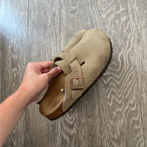 BIRKENSTOCK Taupe Clogs 38